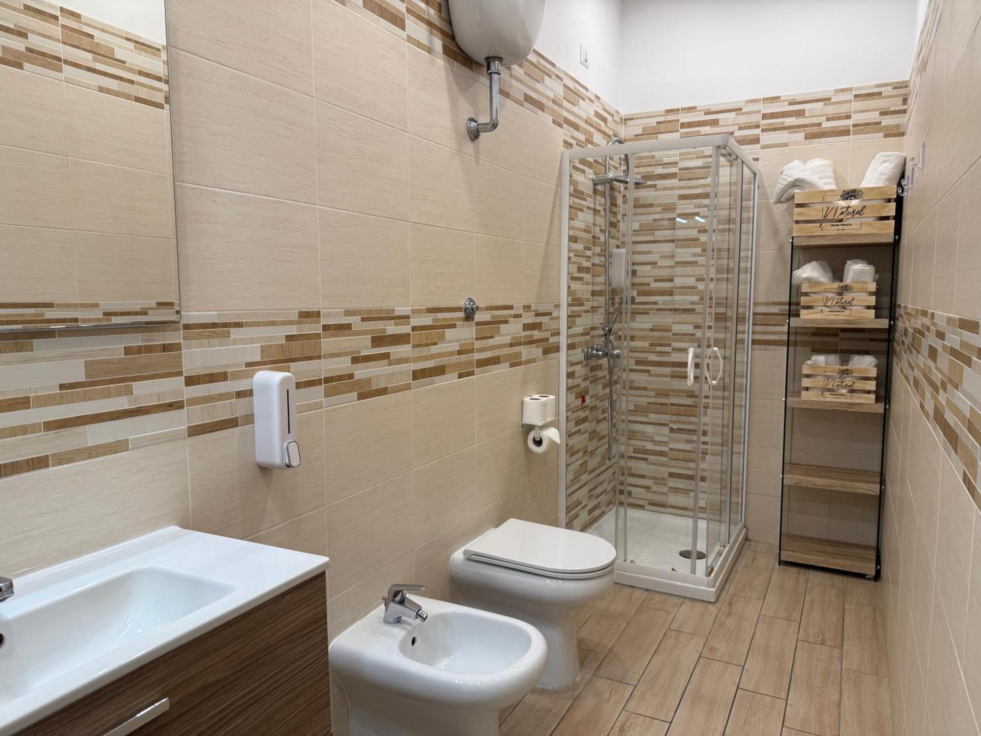 Superior Quadruple Room,1744662927:JPEG